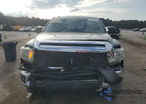 2014 Toyota Tundra Double Cab Sr z USA, uszkodzony, nr VIN 5TFRM5F18EX079523